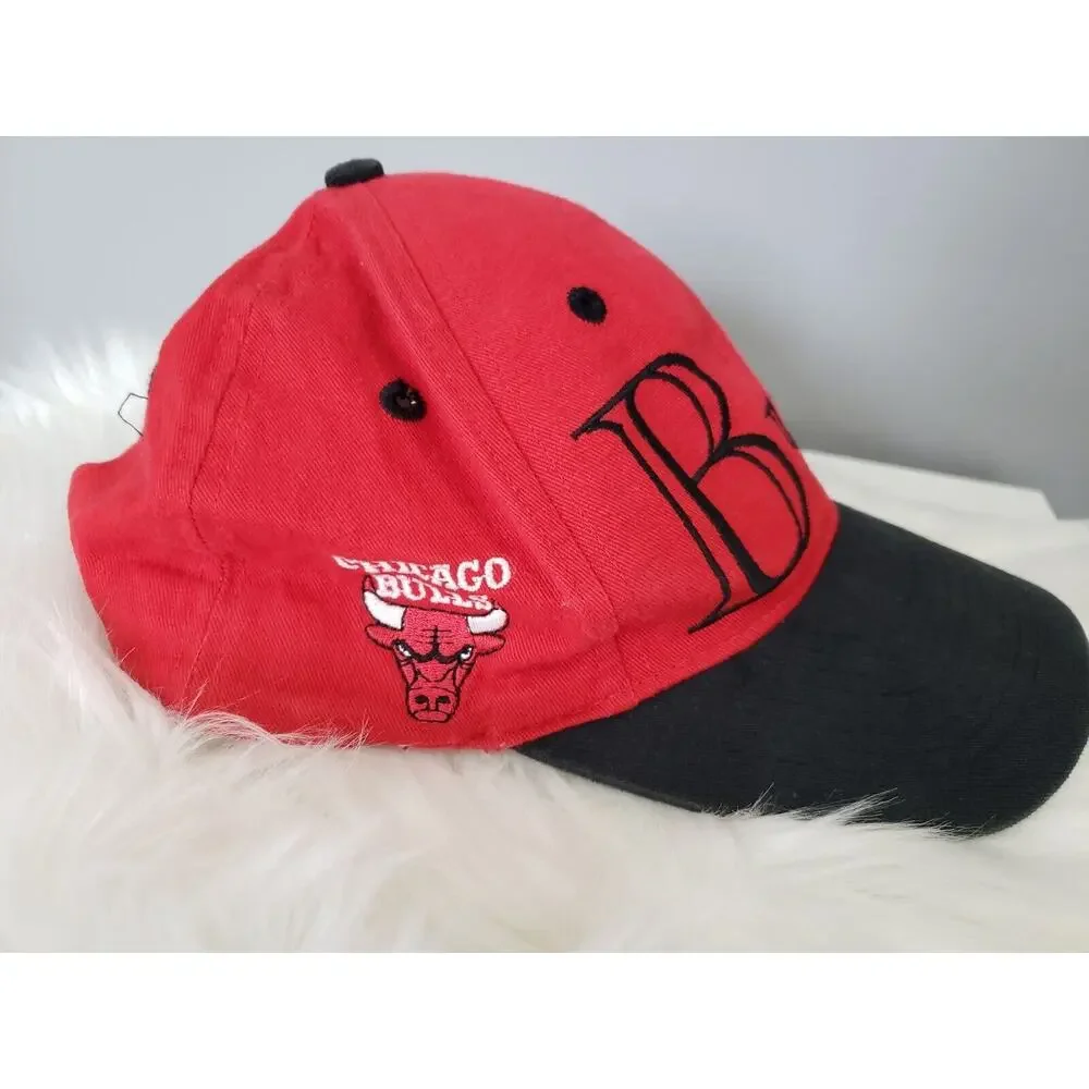 YOUTH Vintage‎ 90s NBA Chicago Bulls Snapback Hat Cap Red Deco Font T.E.I.